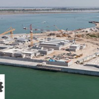 Inutile, devastante, costosissimo: ecco il Mose. La prova generale per il sistema di tangenti legato alle Grandi Opere. #CementoArricchito #Venezia